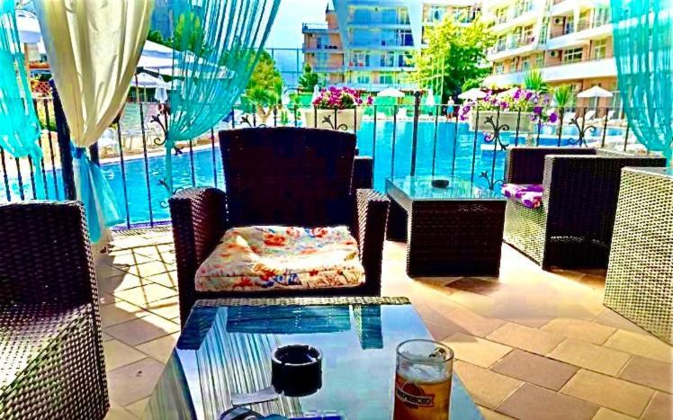 Grand Kamelia Holiday Complex Slantschew brjag Exterior foto